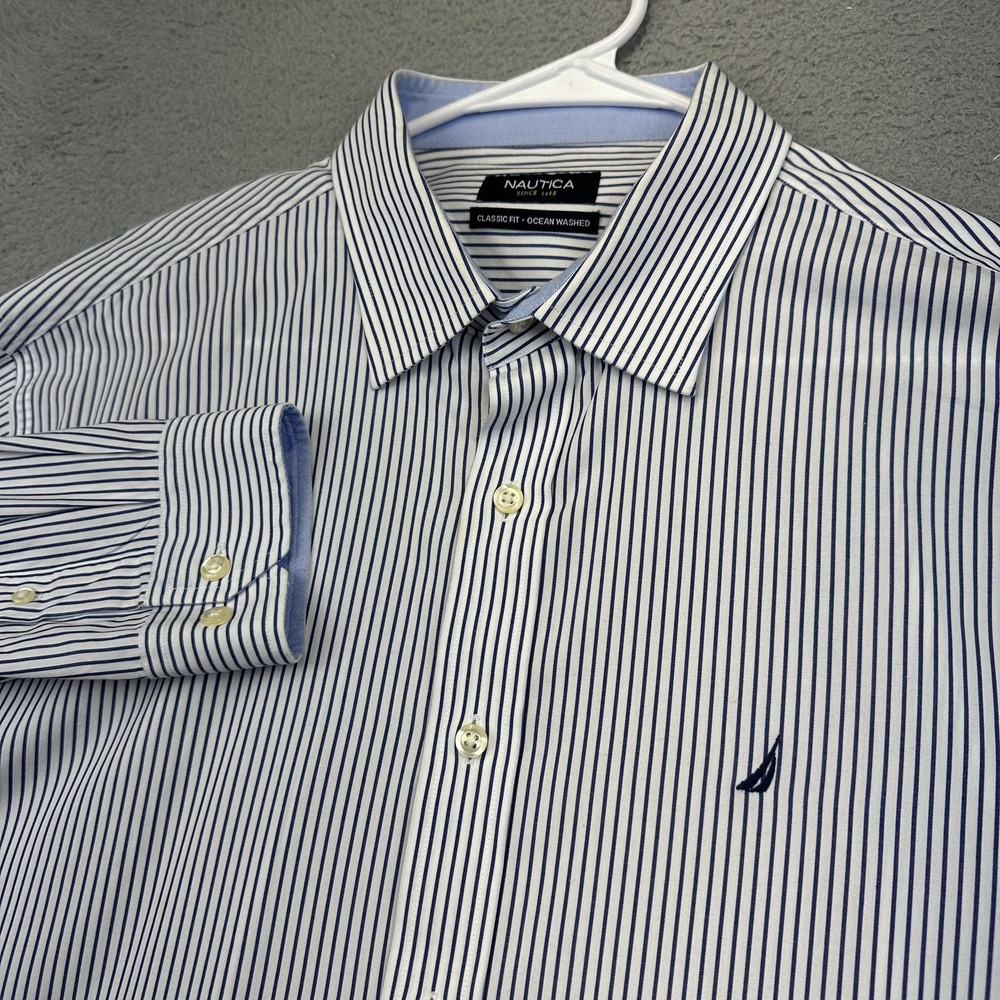 Nautica Shirt Mens 16.5 32/33 Blue White Striped Classic Fit Long Sleeve Cotton